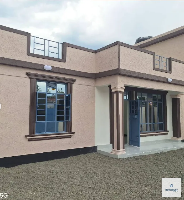 Brand New Flat Roof 4 Bedrooms House Along Thika Road photo 3