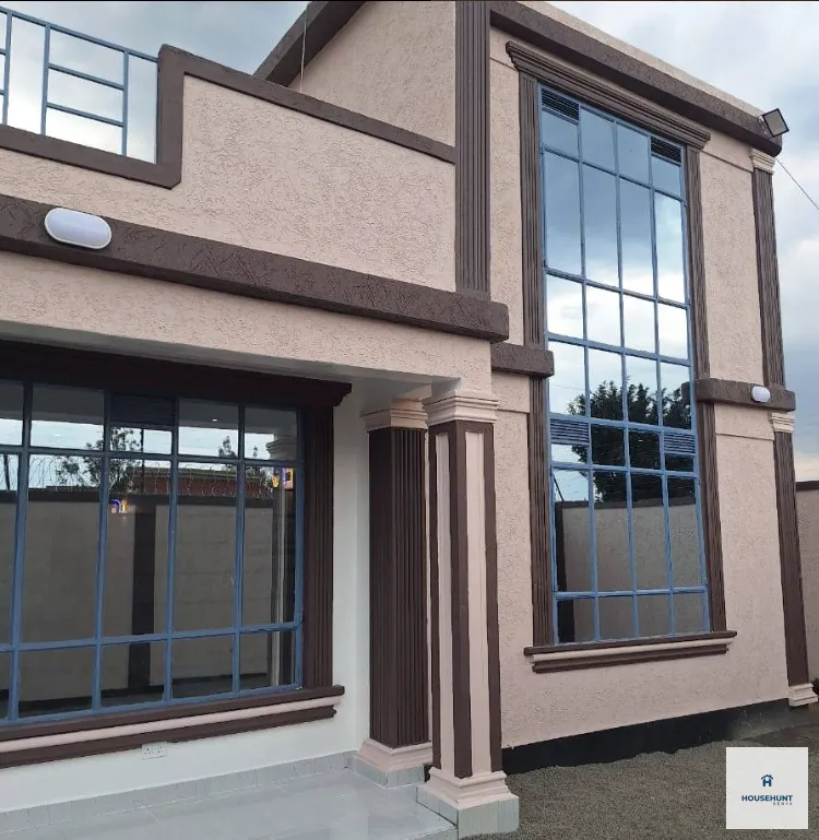 Brand New Flat Roof 4 Bedrooms House Along Thika Road photo 4