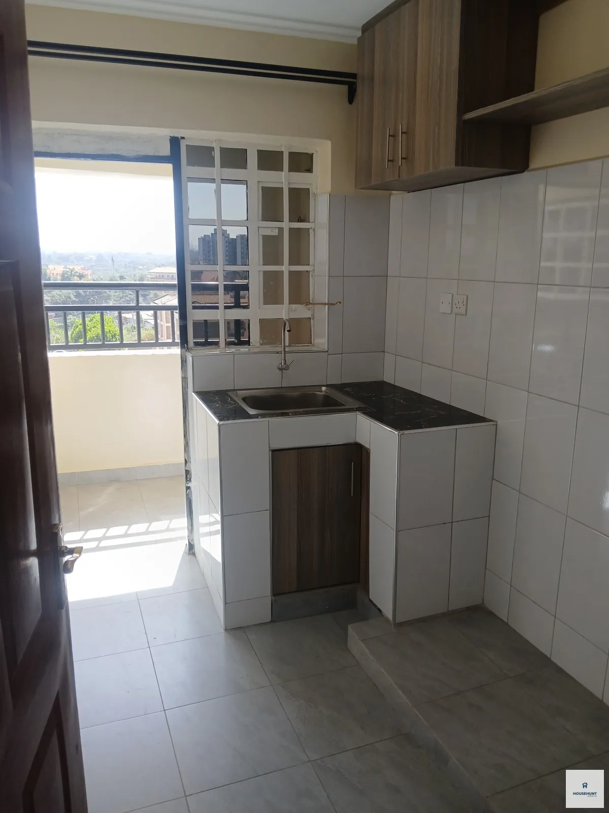 2 Bedroom Apartment in Roasters Magunas