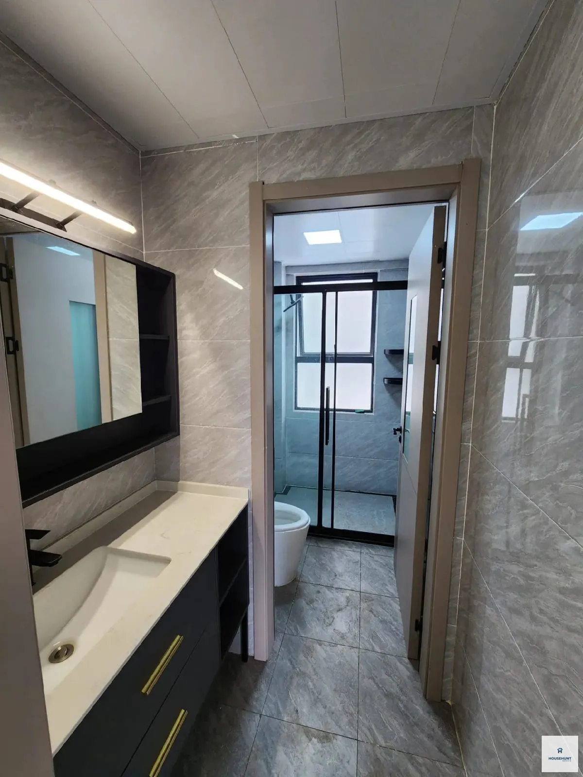 2 Bedroom Apartment in Kilimani photo 4