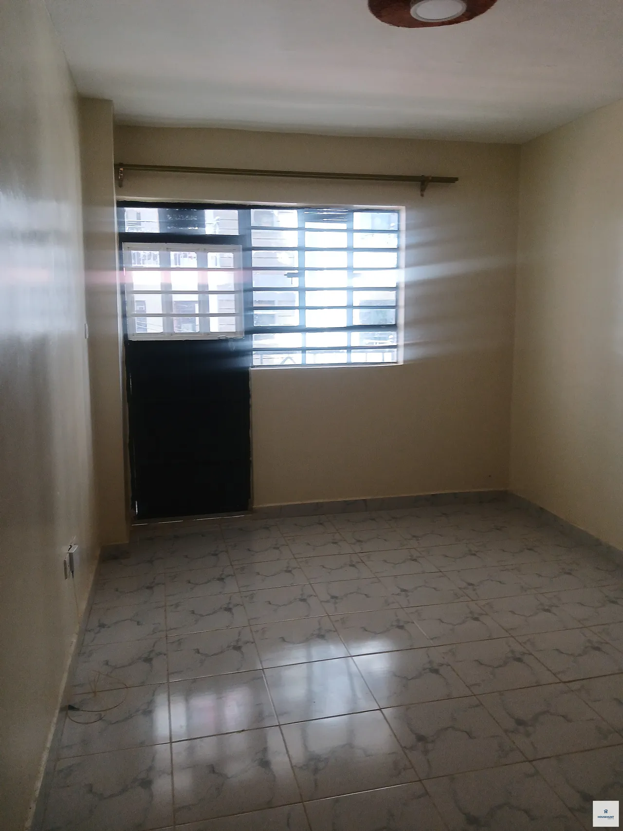 One Bedroom Apartment in Zimmerman photo 3