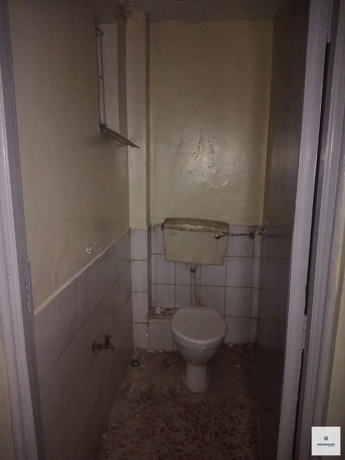 Affordable Bedsitter in Eastleigh photo 3