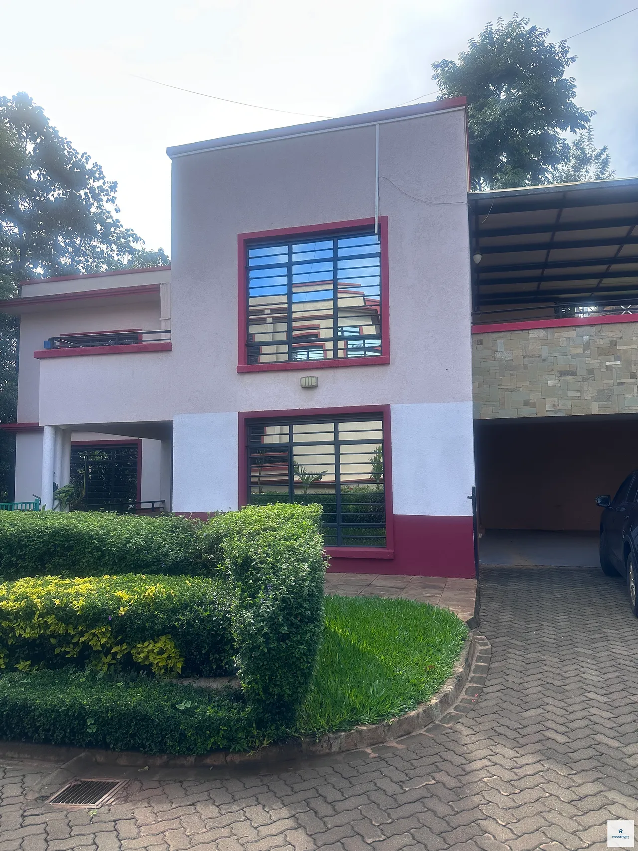 Lavish Family Living in Nairobi's Prestigious UN Blue Zone photo 4
