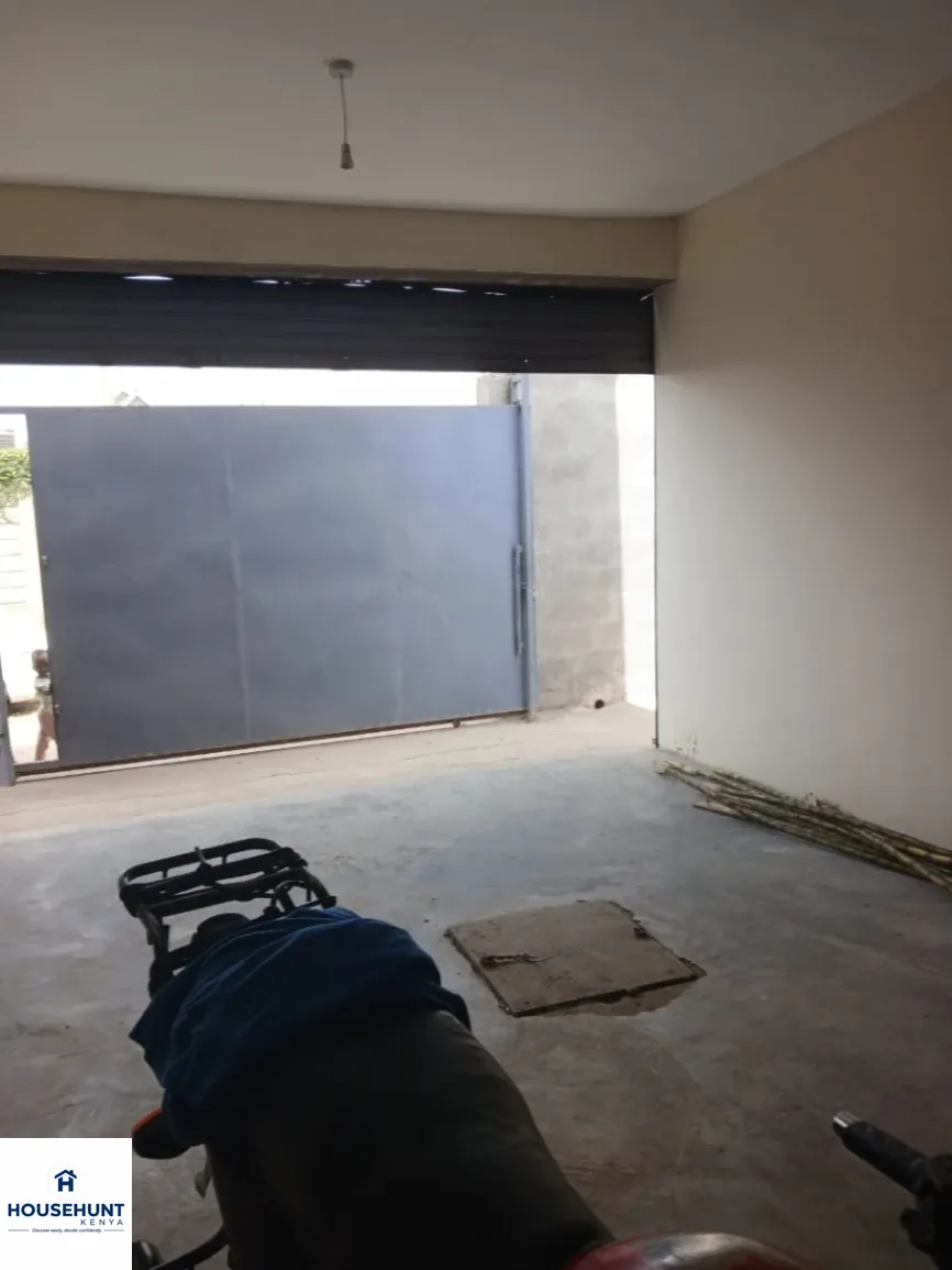 Four Bedroom House along Katani Road photo 2