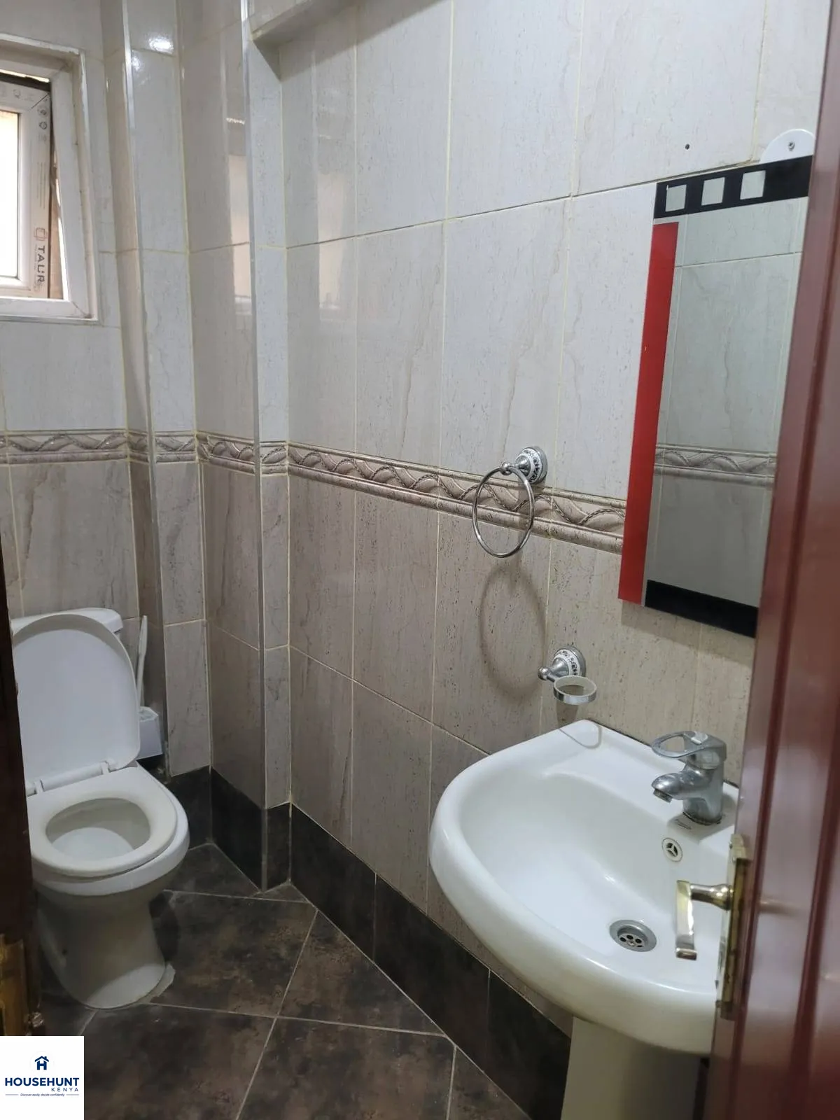 Modern 2 Bedroom Apartment in Madaraka photo 5