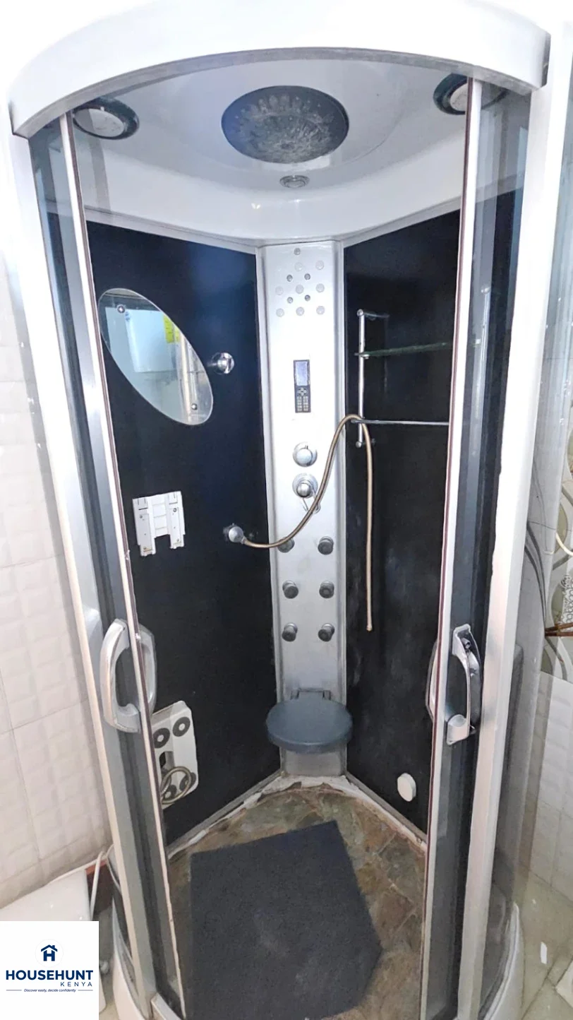 spacious, 3-bedroom standalone photo 5